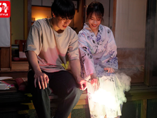 ニック/河北彩伽　お互い好きだったのに関係を壊したくなくて告白せずそのまま疎遠になってしまった男女が花火大会で久しぶりに再会し思いを伝え合い両思いだと知り気持ちが高ぶって愛し合う純愛エッチerovideo女性の為のエッチ動画